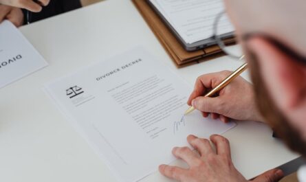 découvrez la boutique officielle du stade toulousain : équipements, maillots et accessoires exclusifs pour tous les fans du rugby toulousain.