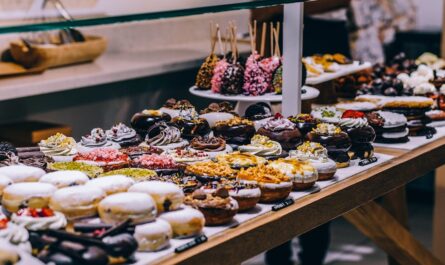 découvrez la boutique valrhona, l'expert du chocolat de qualité supérieure. savourez des créations gourmandes et raffinées pour les amateurs de chocolat.