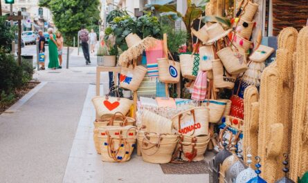 découvrez la boutique officielle as monaco et trouvez tous les essentiels : maillots, accessoires et vêtements pour supporter votre équipe favorite avec style.