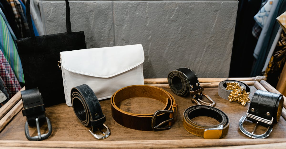 découvrez notre boutique spécialisée en ceintures de qualité pour tous les styles et toutes les occasions. trouvez la ceinture parfaite pour compléter votre tenue chez belt store.