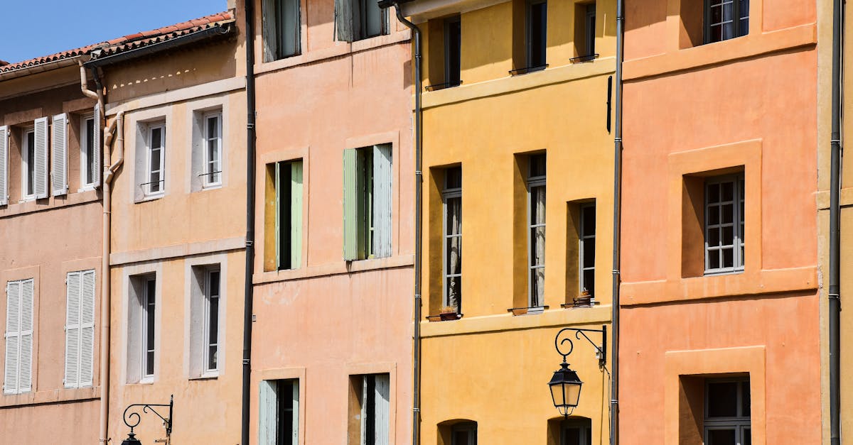 découvrez le cezanne boutique hotel à aix-en-provence, un établissement élégant alliant confort moderne et charme provençal, idéal pour un séjour inoubliable au cœur de la ville.