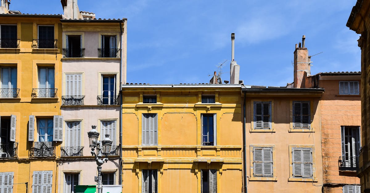 découvrez le cezanne boutique hotel à aix-en-provence, un établissement élégant alliant confort moderne et charme provençal, idéal pour un séjour authentique au cœur de la ville.