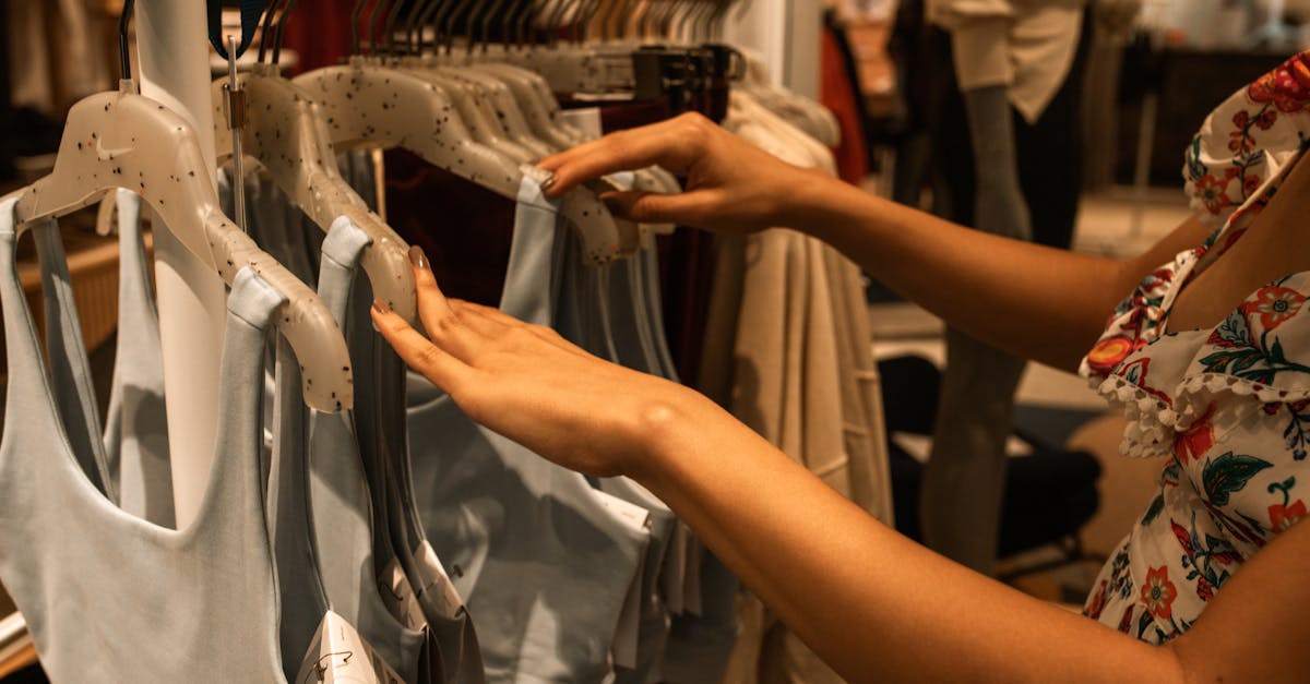 découvrez notre sélection exclusive de vêtements tendance pour toutes les occasions. qualité, style et confort garantis dans notre boutique de vêtements.