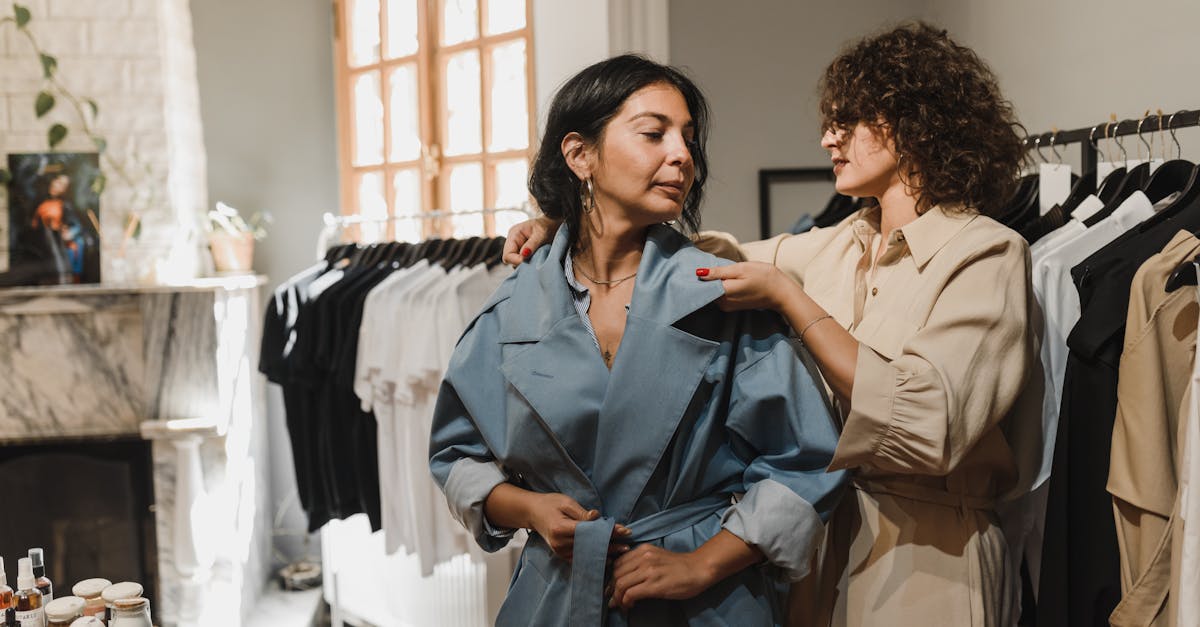 découvrez la boutique fragonard, spécialiste des parfums et produits de luxe à grasse. explorez une sélection raffinée de fragrances, cosmétiques et souvenirs authentiques.