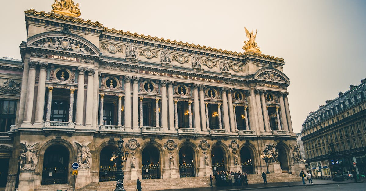 découvrez le leonardo boutique hotel paris opera, un élégant établissement situé au cœur de paris, proposant un confort moderne et un accès facile aux attractions emblématiques de la ville.