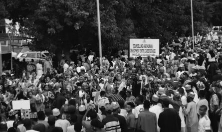 découvrez morganne bello boutique, votre destination mode incontournable pour des vêtements tendance et élégants, alliant qualité et style unique.