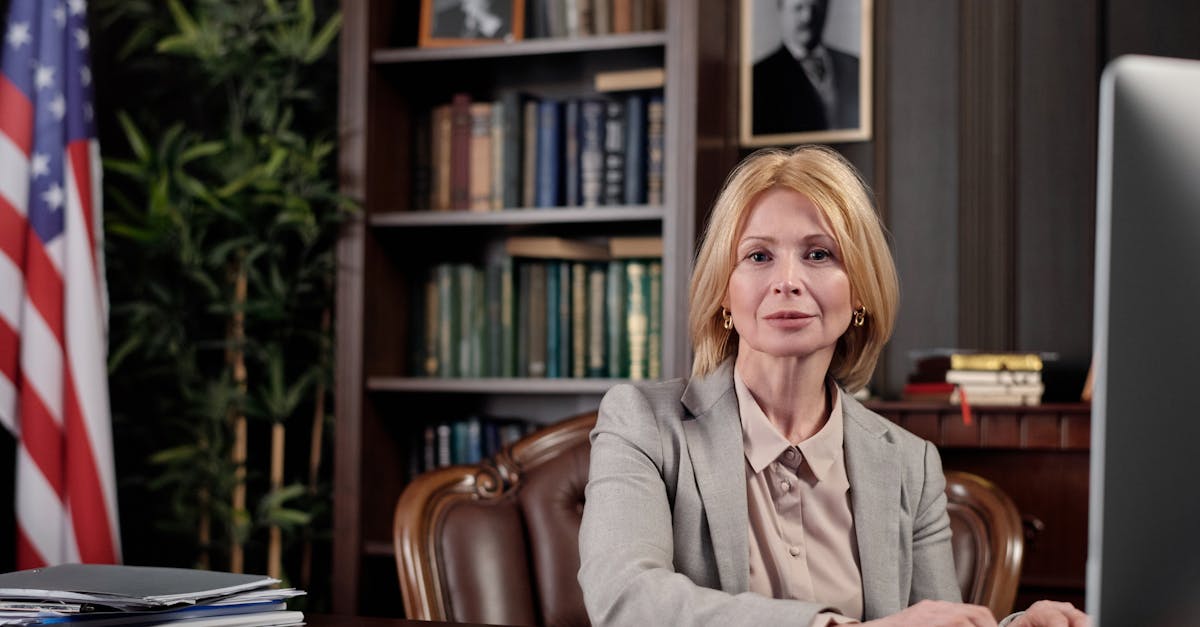 découvrez la boutique officielle de merchandising de l'usap : vêtements, accessoires et souvenirs pour soutenir votre équipe préférée avec style et authenticité.