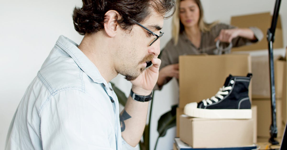 découvrez comment créer et gérer une boutique de vêtements en ligne rentable, avec des conseils pour maximiser vos ventes et fidéliser vos clients.