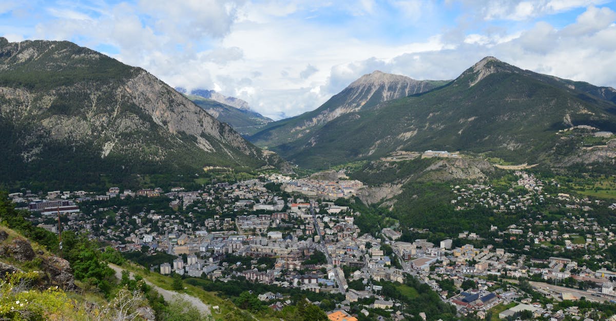 découvrez la boutique officielle du puy du fou : souvenirs uniques, accessoires et produits exclusifs pour revivre la magie des spectacles historiques.