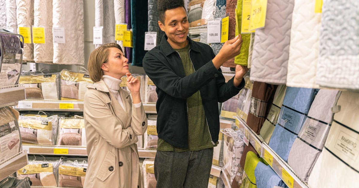 découvrez notre store, alliant élégance et fonctionnalité pour habiller vos fenêtres avec style et optimiser votre confort.