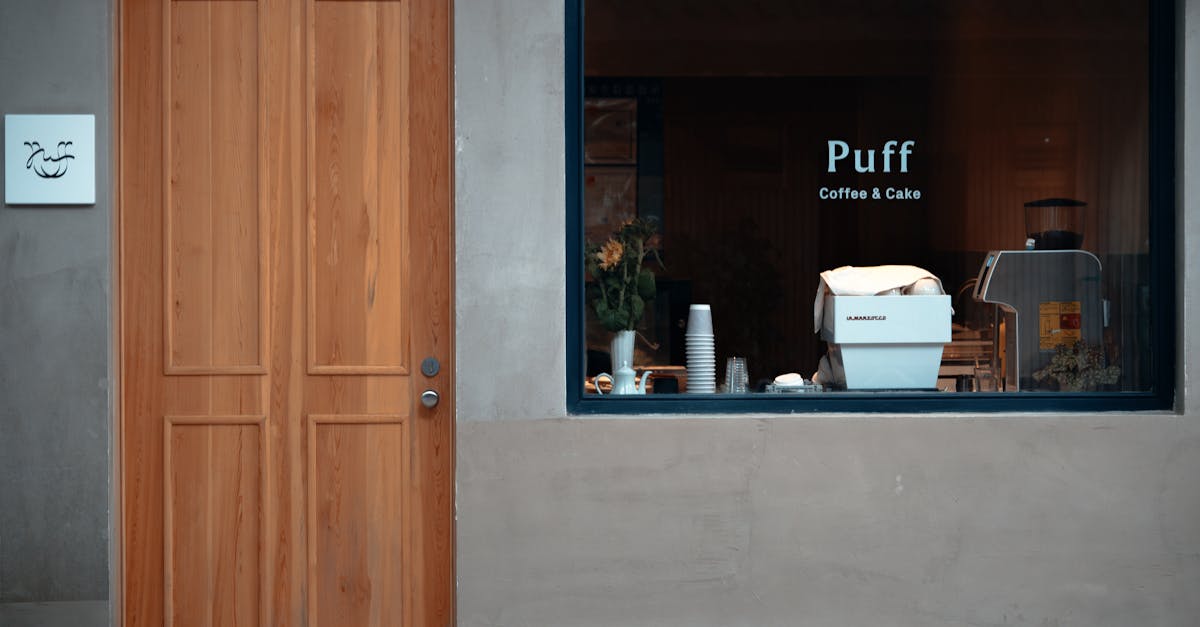 découvrez tfc shop, votre boutique en ligne dédiée aux passionnés de football. trouvez équipements, vêtements et accessoires officiels pour supporter votre équipe favorite avec style et qualité.