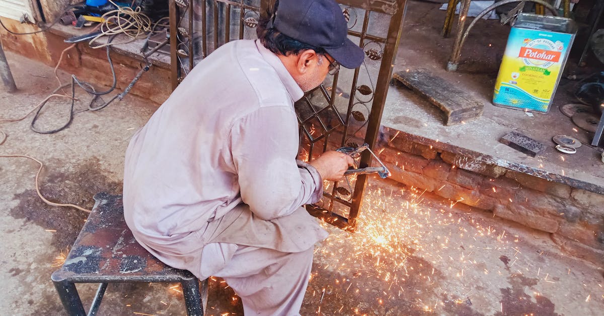 atelier de soudure professionnel offrant des services de haute qualité en soudage pour tous types de matériaux et projets.